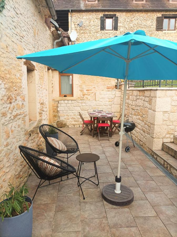 Le Clos de la Musardise - Gîtes de Charme avec Piscine Chauffée Salignac Eyvigues Exterior foto